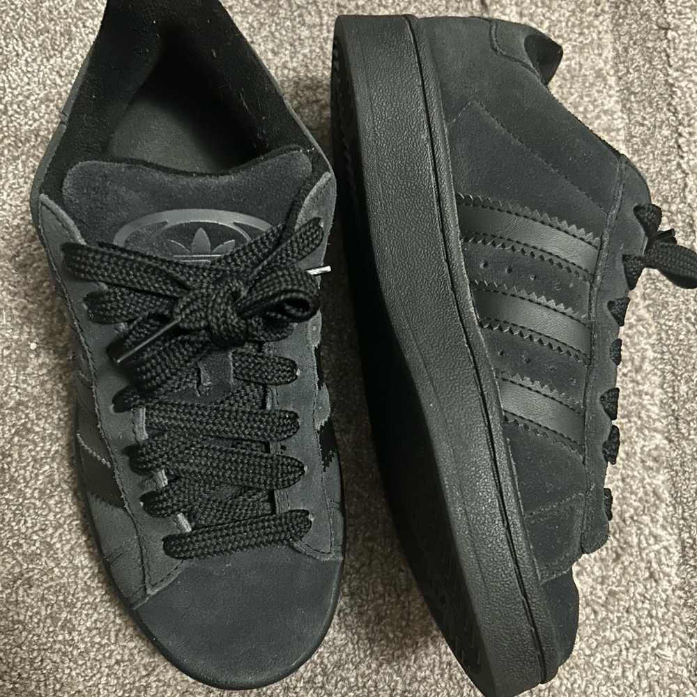 Adidas womens Triple Black Sneakers